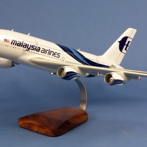 Airbus A380-861 Malaysia Airlines F-WWEA ‘First Flight’ – 1:140