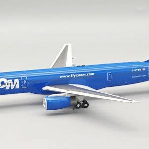 Boeing 757-28A Zoom Airlines C-GTSN – IF752Z40326