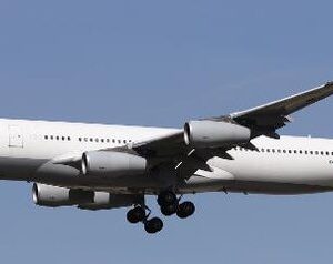 Airbus A340-300 Lufthansa D-AIGZ – XX40709