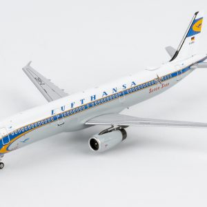 Airbus A321-200 Lufthansa D-AISZ Super Star heritage livery – 13160