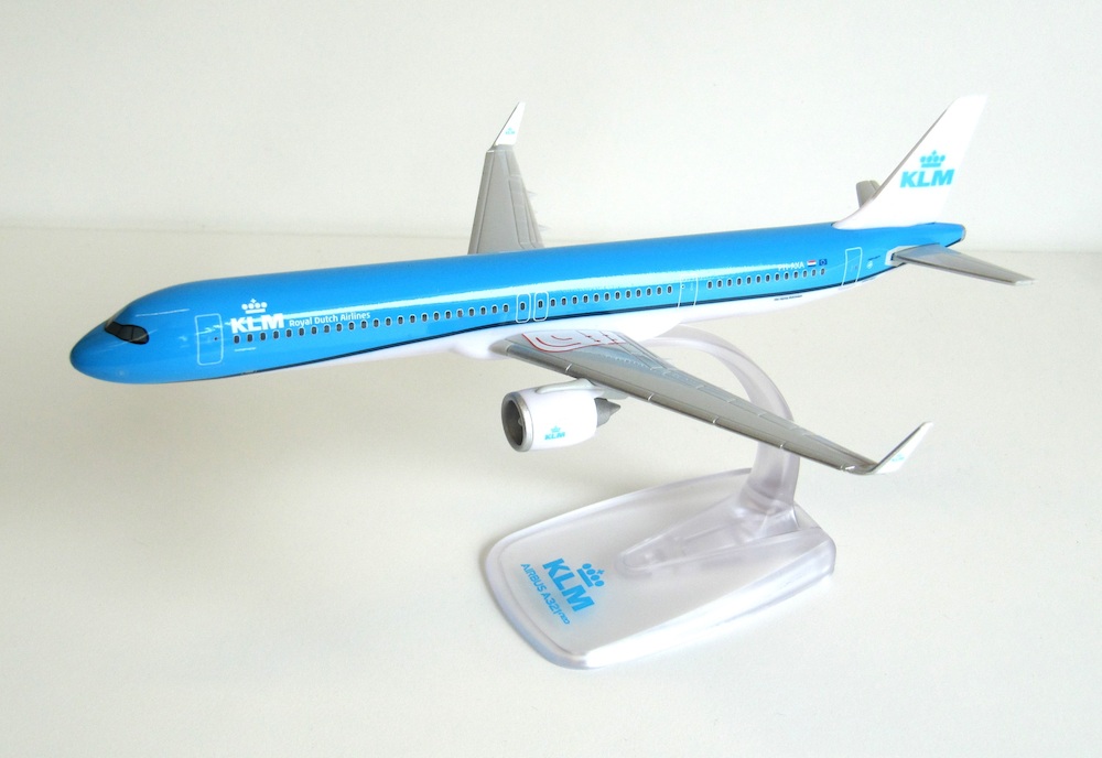 Airbus A321neo KLM Royal Dutch Airlines PH-AXA (224011)